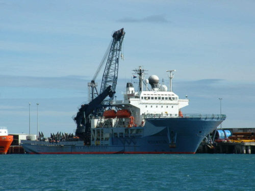 Pacific7 vessel services and support